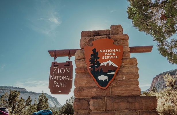 From Salt Lake city : small group tour to Zion National Park