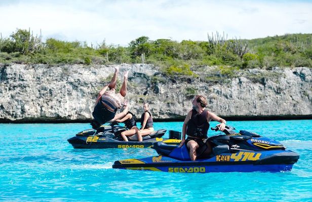 2 Hour Jet Ski Adventure with Sea Turtles and Blue Room