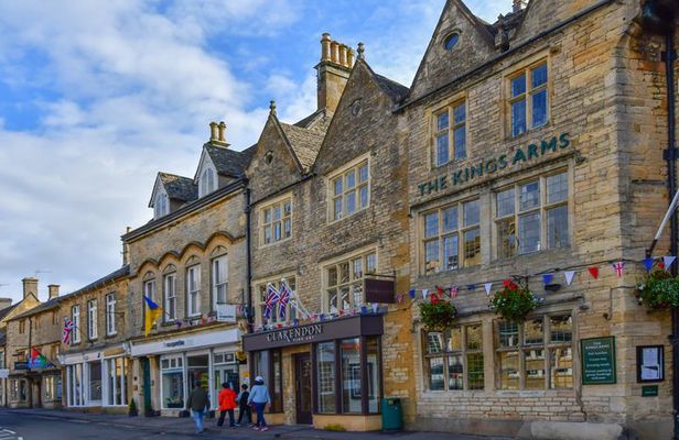 Cotswolds Guided Day Tour