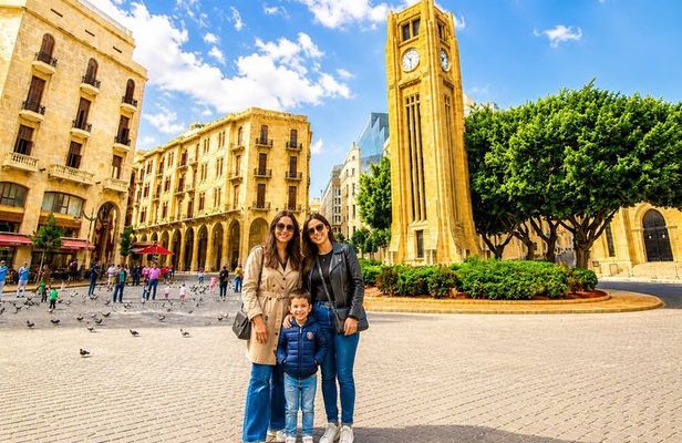 Small-Group Tour to Beirut, Beiteddine and Deir El Qamar with Lunch and Tickets
