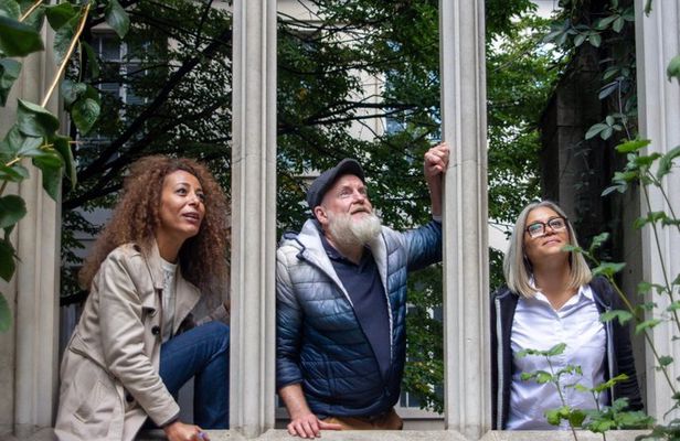 London History Tour: Private & Personalized with a Local Guide