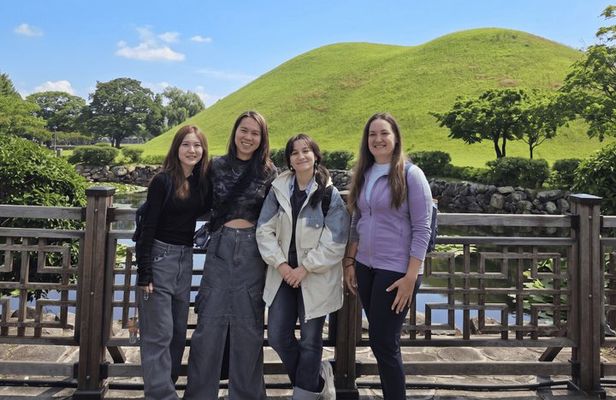 Gyeongju: Small Group Tour with Busan & Gyeongju Pick-up