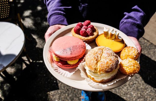 Pittsburgh Sweet Treats, Coffee & City History Walking Tour