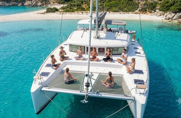 Private Sunset Yoga and Sail Cruise in Athens
