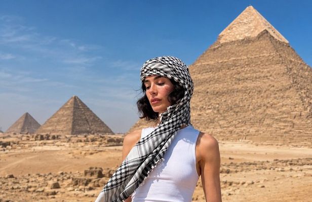 Giza Pyramids, Sphinx , Grand Egyptian Museum with private Guided