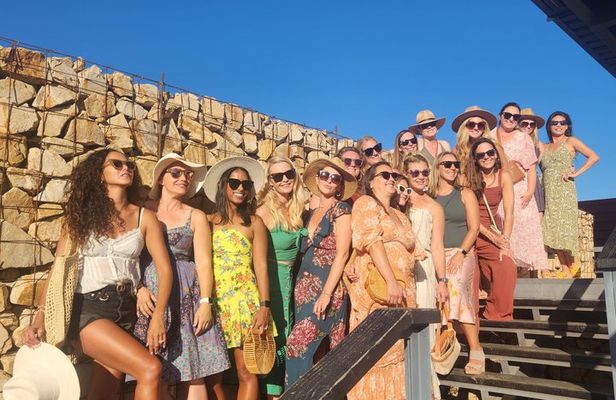 Private Premium Wine Tour with Michelin Guide Lunch: All Included