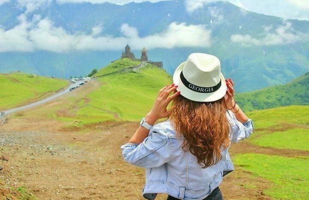 VIP Private Tour to Kazbegi | Luxury Class car Travel