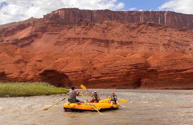 Half Day Rafting Trip through Fisher Towers Moab