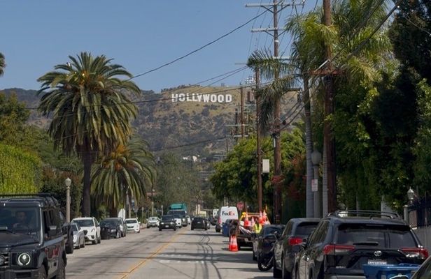 Los Angeles: Private Tour from Hollywood to Griffith Observatory