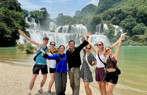 Cao Bang: Ban Gioc Waterfall Day Tour & Local Experiences