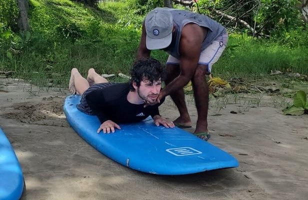 Surf & Stay : Private Surf Lesson & Surf Camp – Arugam Bay