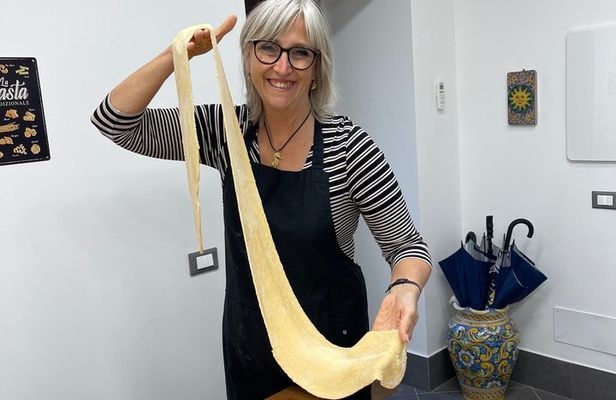 Cooking Class and Market Tour: A Sicilian Experience