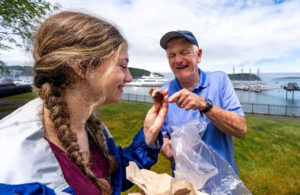Bar Harbor Food Walking Tour With Lobster Roll