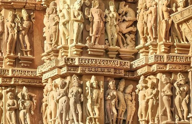 From Delhi: 11-Day Golden Triangle Tour with Khajuraho & Varanasi