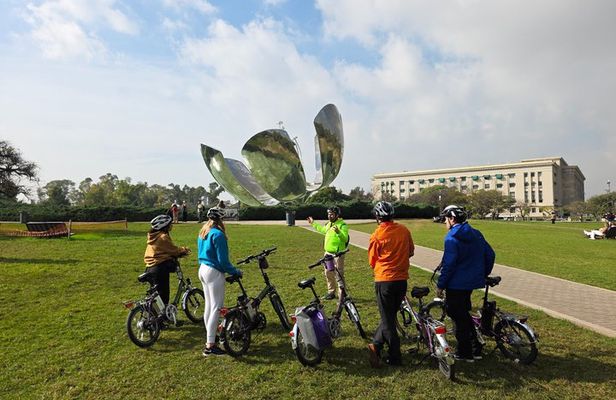 E-bike the Green Buenos Aires- the Palermo and Recoleta Tour