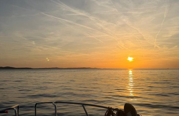 Zadar Sunset Cruise with Local Snacks & Unlimited Wine