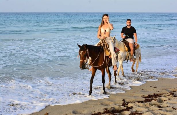 Horseback Riding Adventure through the Landscapes of Punta Cana