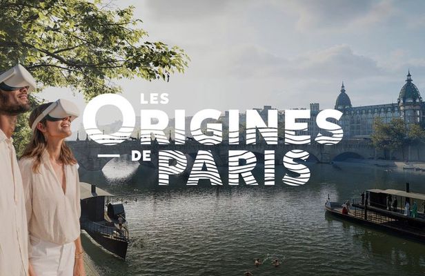 Paris: Guided Tour of the Seine Banks with Virtual Reality