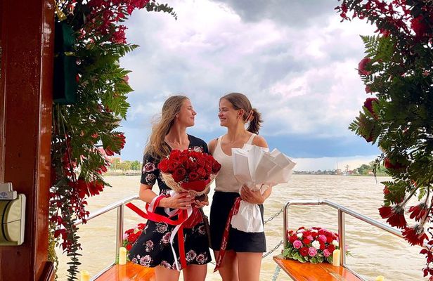 Bangkok Private Proposal Cruise on the Chao Phraya River