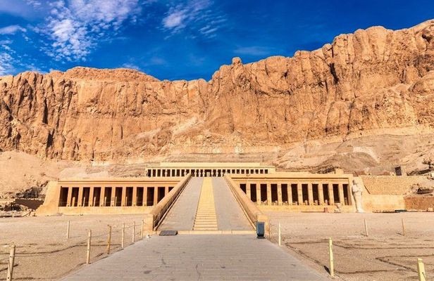 Private Full-Day East and West Bank Luxor Tour
