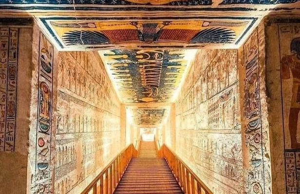 Private Full Day Tour of Luxor West Bank Temples and Tombs