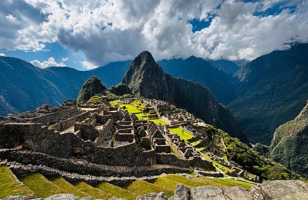 MachuPicchu Ticket - Private Guide and Buses