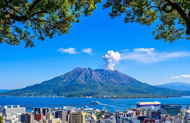 Kagoshima: Private Custom Tour with Local Guide