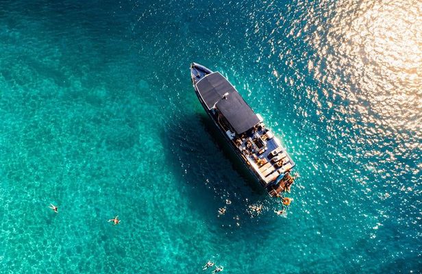 Blue Lagoon & 3 Islands Cruise with Lunch, Wine & Swim from Split
