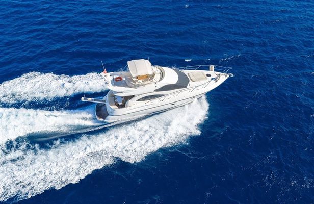 Private VIP Motoryacht Charter in Bodrum For 6 Hours With Lunch