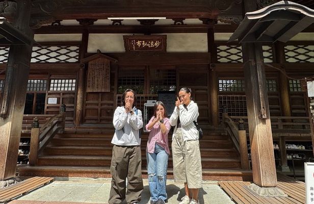 Kanazawa Ninja Temple and Geisha District Walking Tour