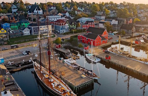 Lunenburg Heritage Tour