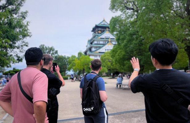 [Same Day OK] Osaka: Dotonbori to Iconic Castle 4Hr Walking Tour