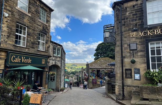 Brontë Country: Haworth, Moors & Literary Yorkshire Private Tour