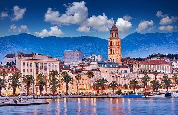 Split Private Day Tour from Dubrovnik with 5-Course Lunch