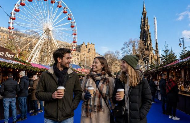 Edinburgh Christmas Tour: Private & Custom with a Local Guide