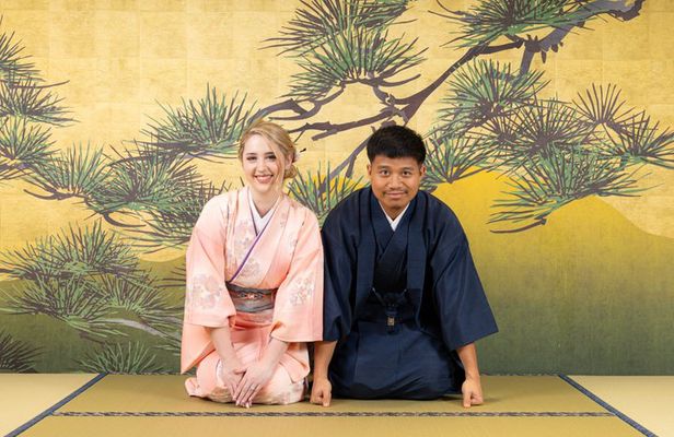 Tokyo Haneda Airport Authentic Kimono Experience at Kimono Shop