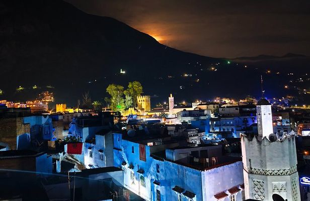 Chefchaouen Night Walk: Street Food & Gnawa Rooftop Experience