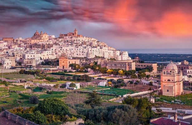 Ostuni, Cisternino & Locorotondo Small-Group Tour from Monopoli