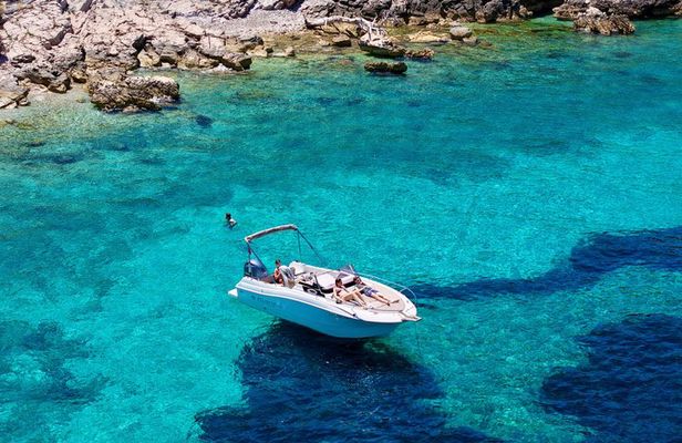 Discover Elaphite Islands and Hidden Caves in Dubrovnik