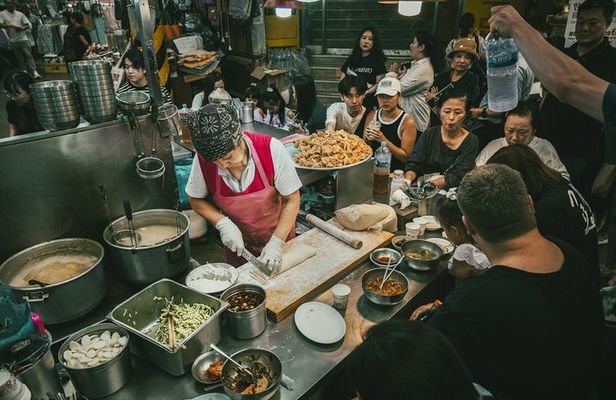 Seoul Street Food Walk Taste Gwangjang Market Delicacies