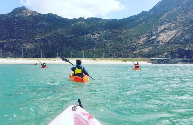 Kayaking to Ézaro Waterfall: Guided Kayak Tour