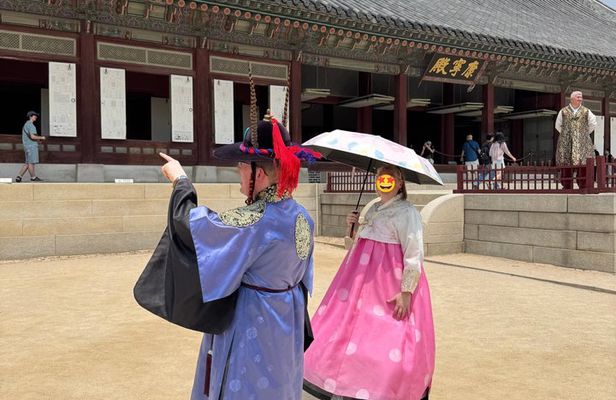 Seoul: Private Luxury SUV Tour | Minimum Walking & Comfort