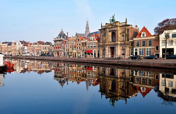 Private Haarlem Day Trip from Amsterdam by Fast Train