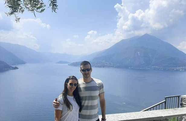 Small-Group Lake Como Experience with Boat and Van from Milan