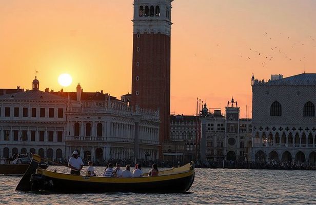 Venice Sunset by Typical Venetian Boat with Prosecco
