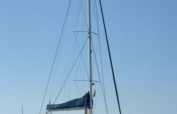 Blue Diamond Catamaran Premium with drinks food and bath