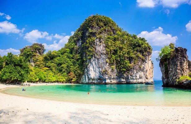 Private Hong Krabi & James Bond Islands Adventure by Speedboat