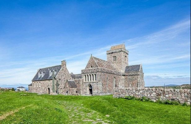 Private Tour of the Isle of Mull and Iona from Oban