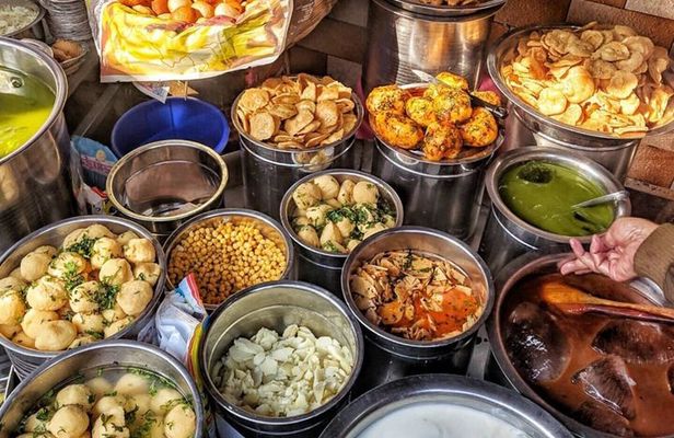 Old Delhi Food Walk: Street Food, Spice Market & Chandani Chowk