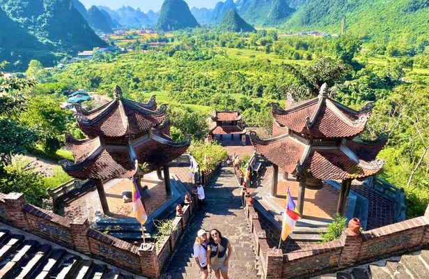 Cao Bang Loop: 2-Day Ban Gioc, Rivers & Village Life